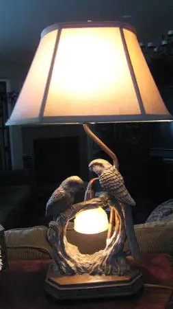 Table Lamp with Birds