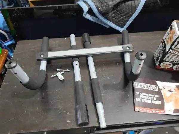 Iron Gym Upper Body Bar