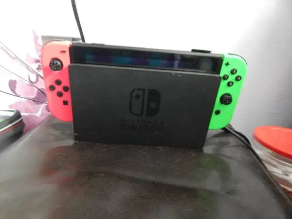 FOR SALE NINTENDO SWITCH OLED
