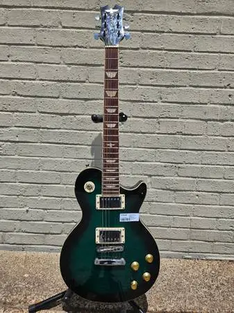 Urban Limited Edition Guitar 19953250