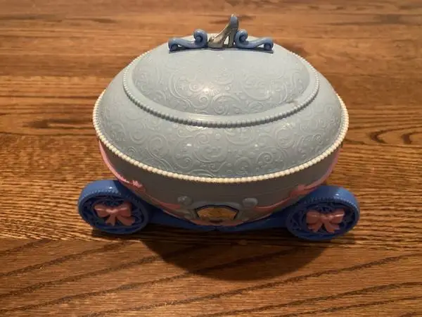 DISNEY PRINCESS CINDERELLA MUSIC BOX