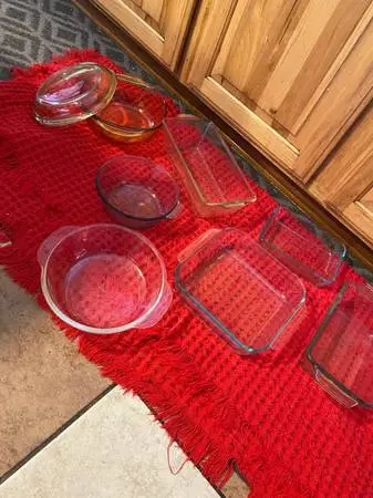 Pyrex and oven bake glass dishes all for oven use