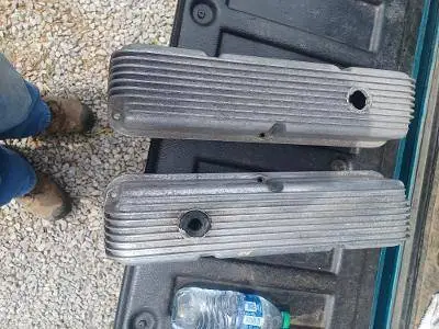 Cal Custom finned valve covers for an FE Ford