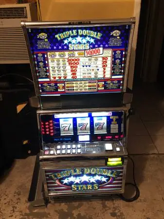 Slot machine IGT S2000