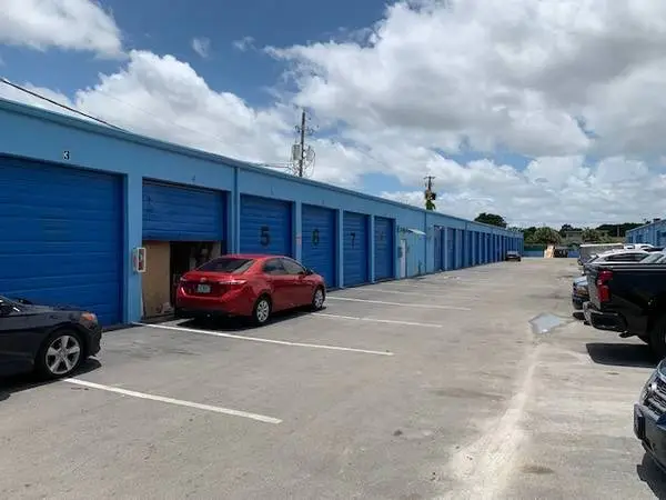 OAKALND WAREHOUSES
