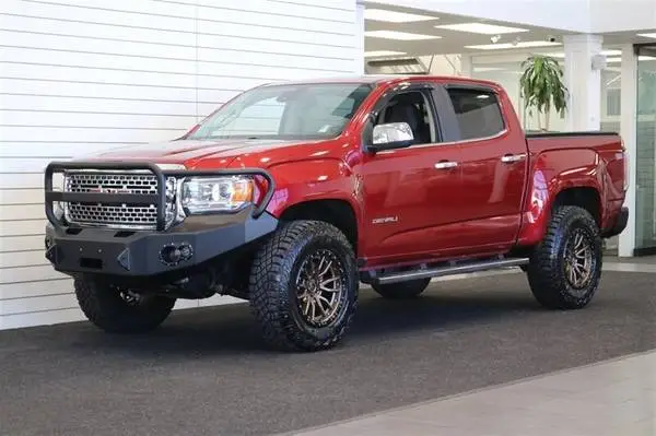 2020 GMC CANYON DENALI 4X4 STAGE 2 LIFT NEW BUILD colorado 2021 2022