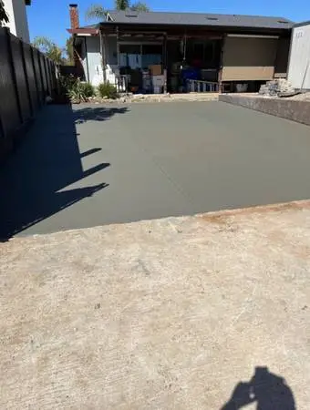 !!CONCRETE-PAVERS-RETAINING WALLS-MASONRY-FENCES-HARDSCAPES