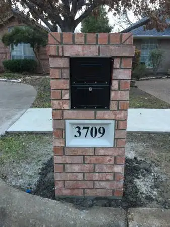BUILD AND REPAIR BRICK/STONE MAILBOXES