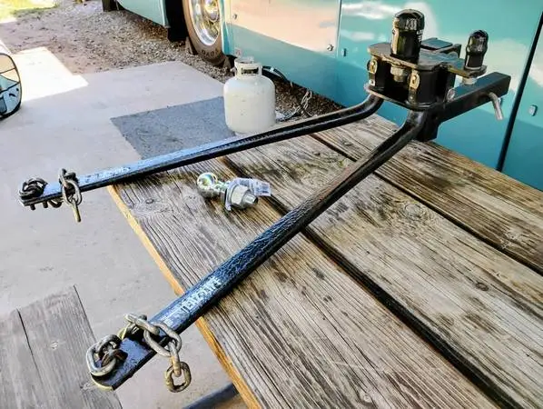LOOK LOOK !!! 10000 lbs. Max Towing Weight Distributing Hitch