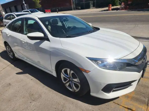2016 HONDA CIVIC LX. 20K MILES! CLEAN CARFAX! BACKUP CAMERA!
