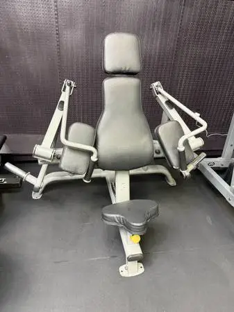 Steelflex tricep extension machine