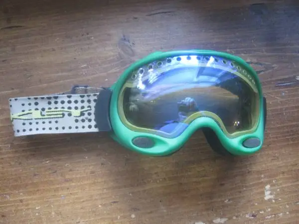 Ski Goggles / Snowboarding Goggles