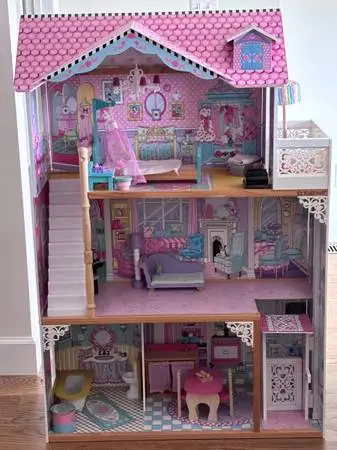Doll House