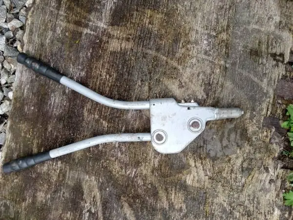 Large Pop Riveting Tool