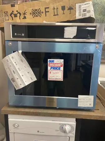 Monogram 30 Single Wall Oven  Stainless Steel NEW  FULL MFG WTY
