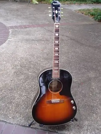 Epiphone EJ-160E