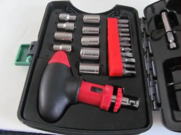 EMERGENCY TOOL SET