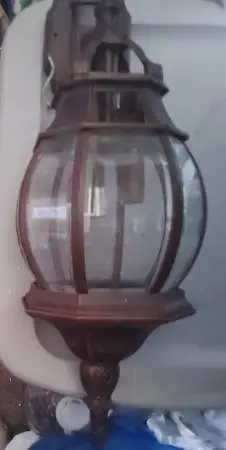 Regal Outdoor Lighting Fixture - Bronze