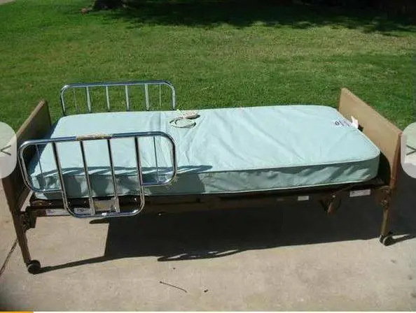 Electric Hospital Bed Excellent Condition - FREE Delivery and Set-Up