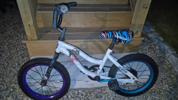 Monster High 16 Bicycle