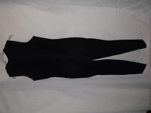 Farmer John Two Piece 7mm Wetsuit: Men’s Small/Medium or Woman’s XL