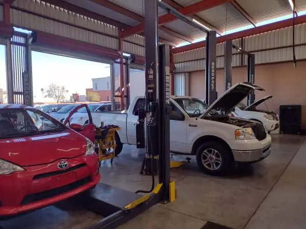 Mechanic Auto repair
