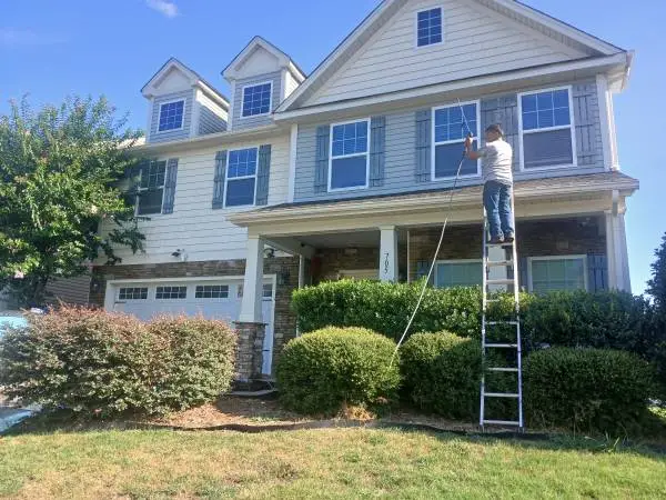 DRYWALL*PAINTING *FLOORING*CARPET SERVICES *