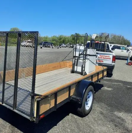 -- Yard Waste and Junk Removal --