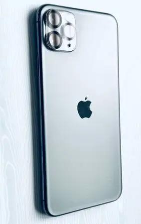 Apple iPhone 11 Pro Max – 256GB – Factory Unlocked – Midnight Green