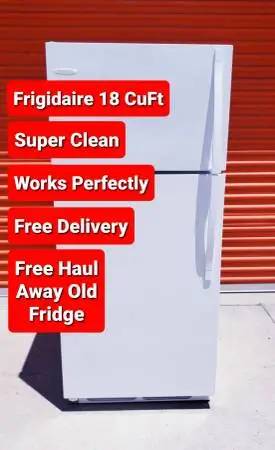 Top Freezer Refrigerator Super Clean Works Perfect Free Delivery