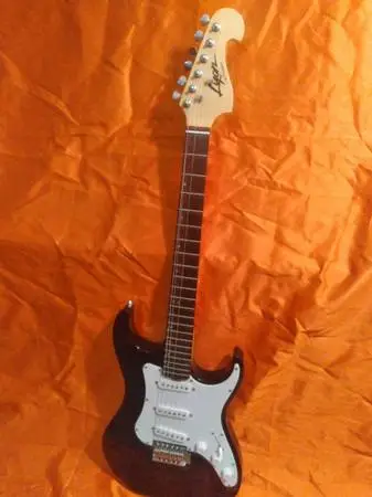Lyon 6-String Electric Guitar