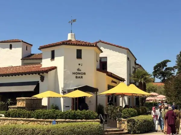 NOW HIRING – COOKS & PREP COOKS/ SE BUSCA PERSONAL DE COCINA