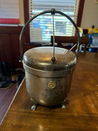 Wm Rogers ice bucket