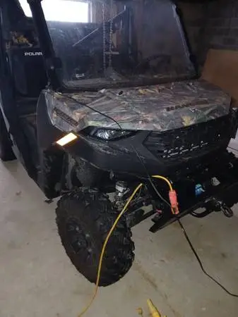 Polaris Ranger 2 door. 2025 model. 1000 cc Barely used.
