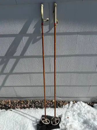 Vintage Bamboo Ski Poles 131 cm / 51.5 inches with Leather Baskets Ski