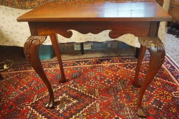 Vintage Mahogany Console Table or Nightstand Queen Ann Carved