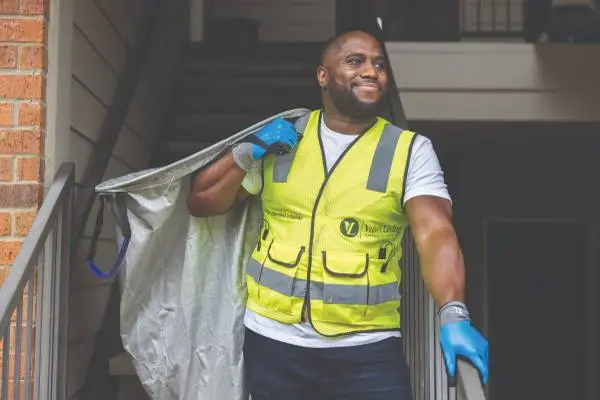 Service Valet–Door-to-Door Trash Collection-Night