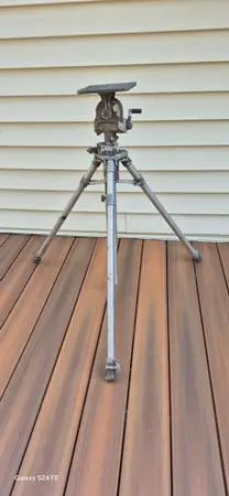 Vintage Majestic Chicago Tripod