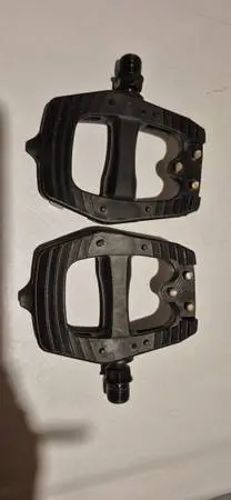 Road Bike/Touring Pedals