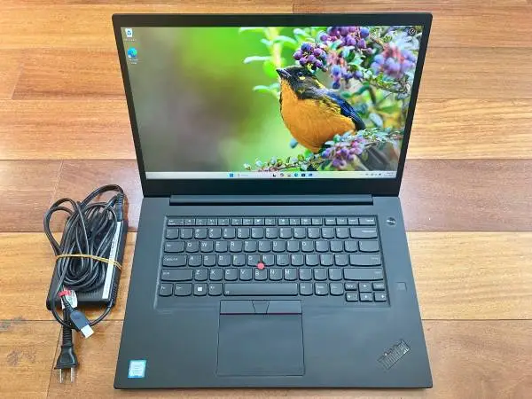 ThinkPad laptop P1 Gen 2 i7-9750H 32/512G 4K UHD NVDA+Win11