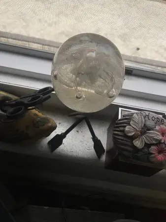 Acient Arrowhead stand with free crystal ball 🔮