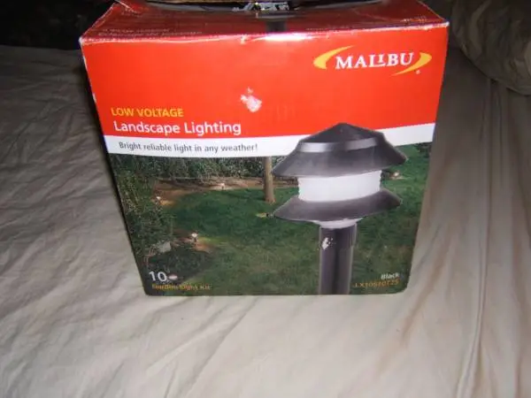 Malibu LX10610T25 10-Tier 12V Low Voltage Landscaping Garden Light Kit