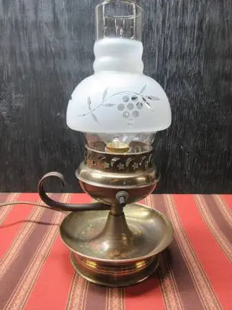 Vintage brass chamber candlestick lamp w/ glass globe