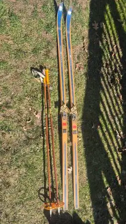 Vintage Wood Bonna Cross Country Skis/Poles
