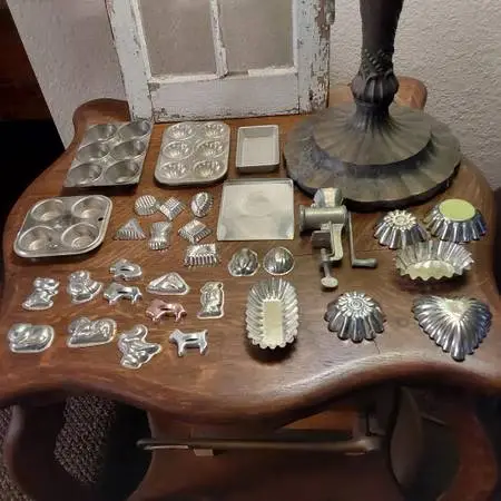 Antique Miniature Tin Toy Cookie Cutters & Baking Items