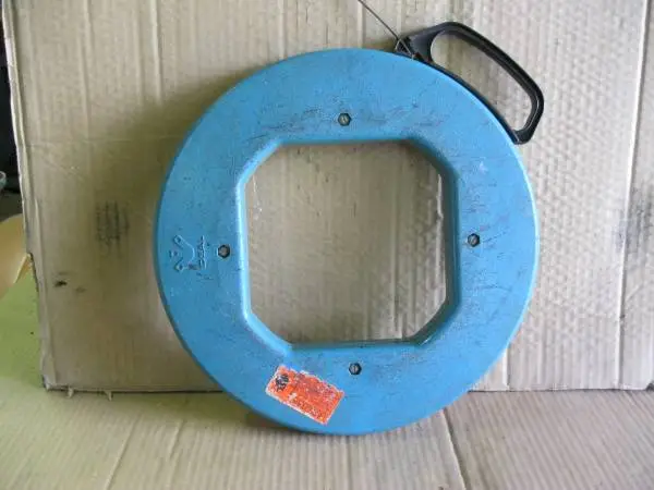 electrical fish tape