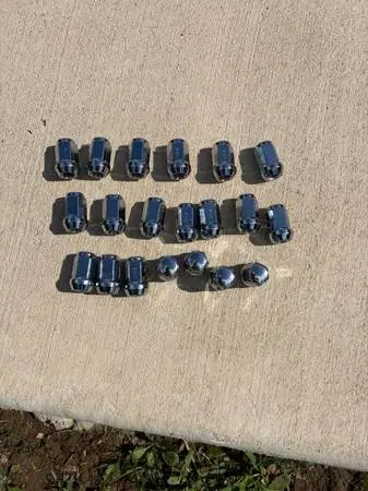 2O- Brand New 12mm x 1.5 Chrome Lug Nuts