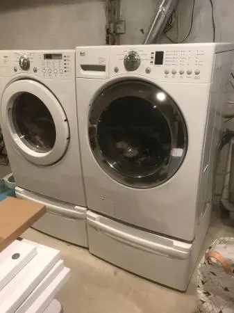 LG WASHER DRYER GAS FREE