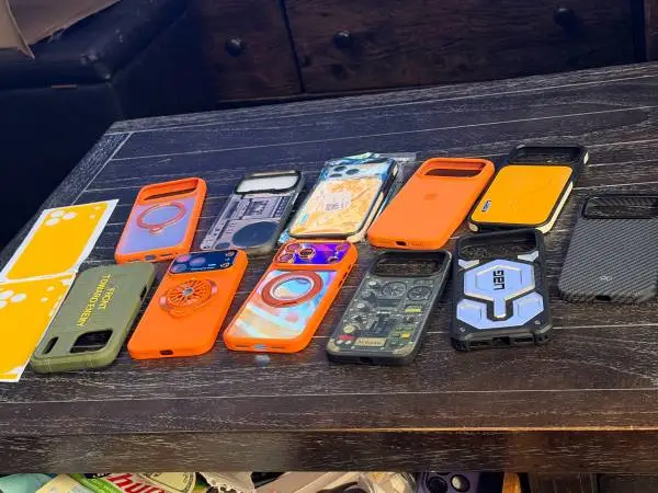 iPhone 17 pro max Case Bundle (12)