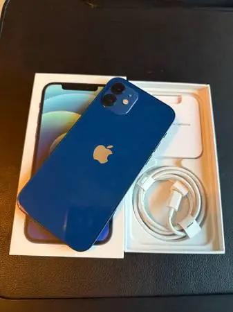 iPhone 12 64GB